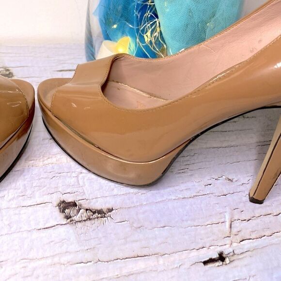 🌷VINCE Camuto🌷 Tan Patent  Open Toe Stiletto Heel Pumps - Picture 6 of 8